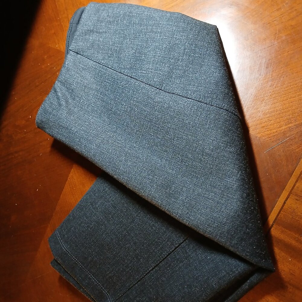 LIVERPOOL Dark Gray Career Skirt Size OP - EUC - Picture 4 of 8